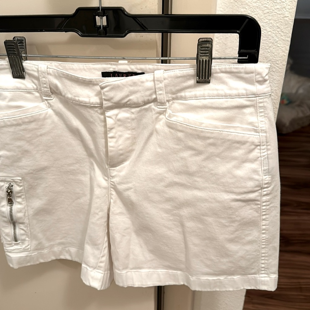 Ladies shorts